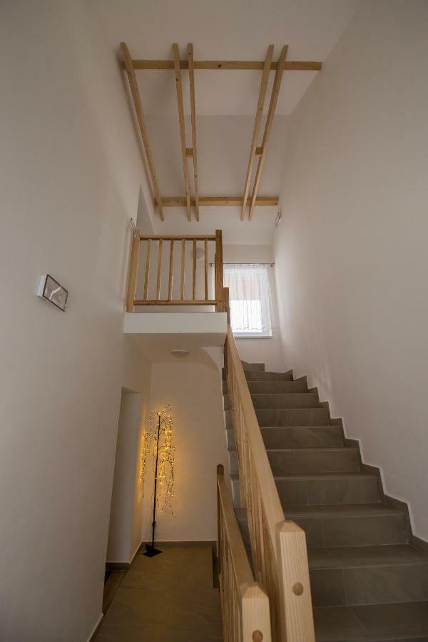 Villa 1 วีสวา ภายนอก รูปภาพ